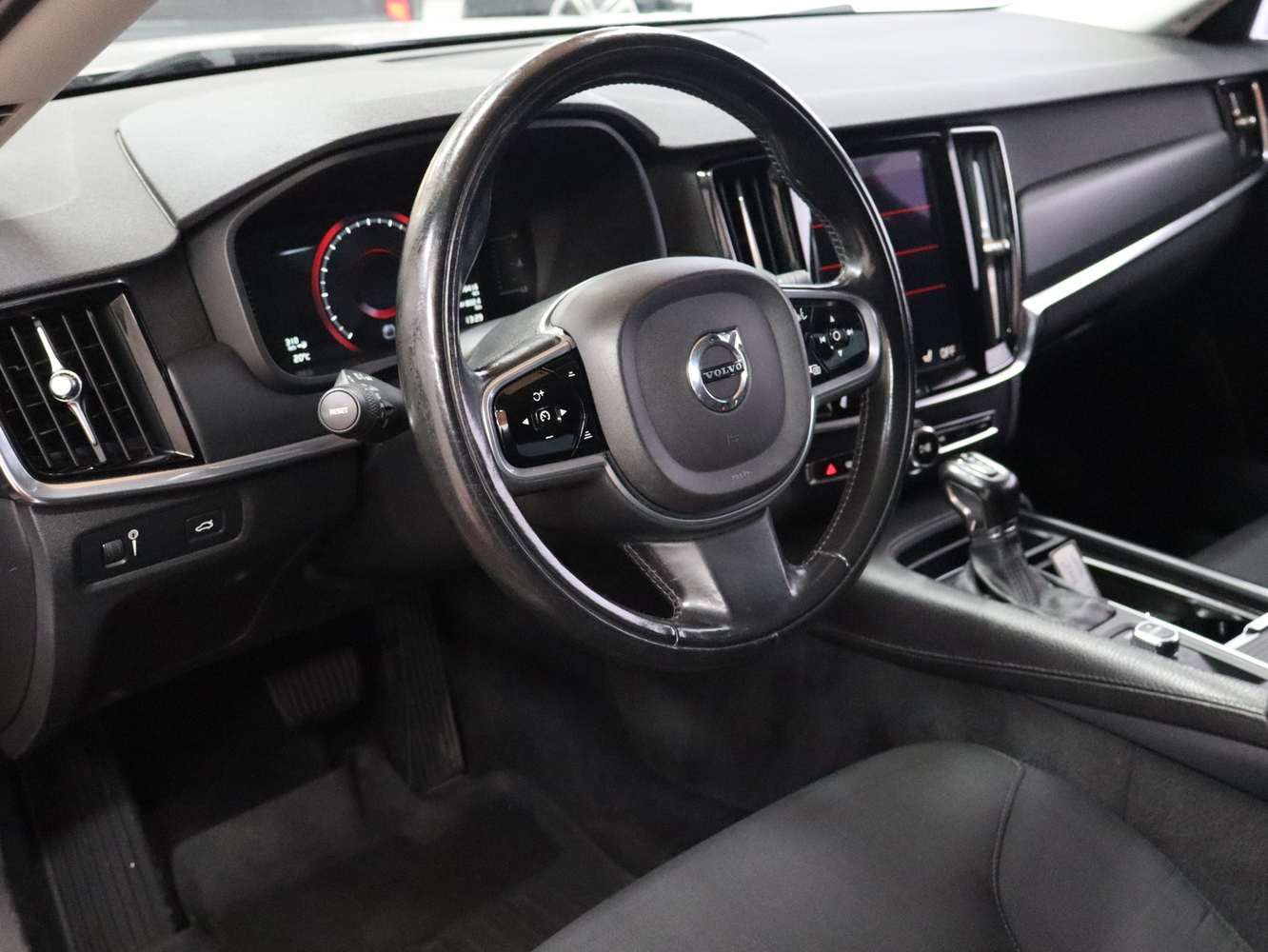 Volvo V90 vaihtoauto