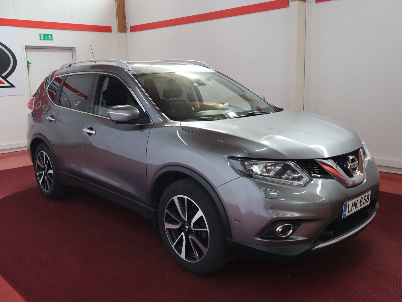 Nissan X-Trail vaihtoauto