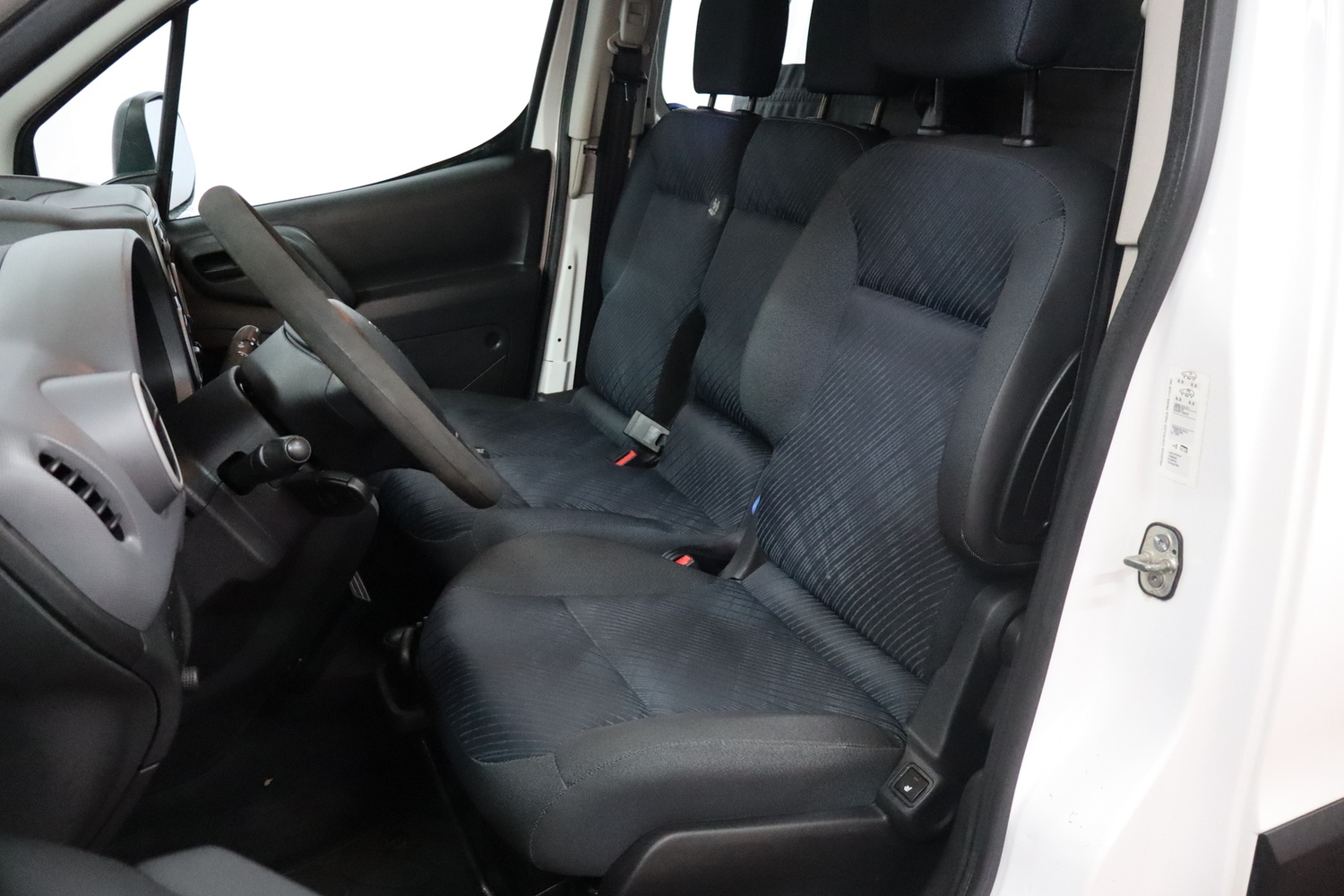 Peugeot Partner vaihtoauto