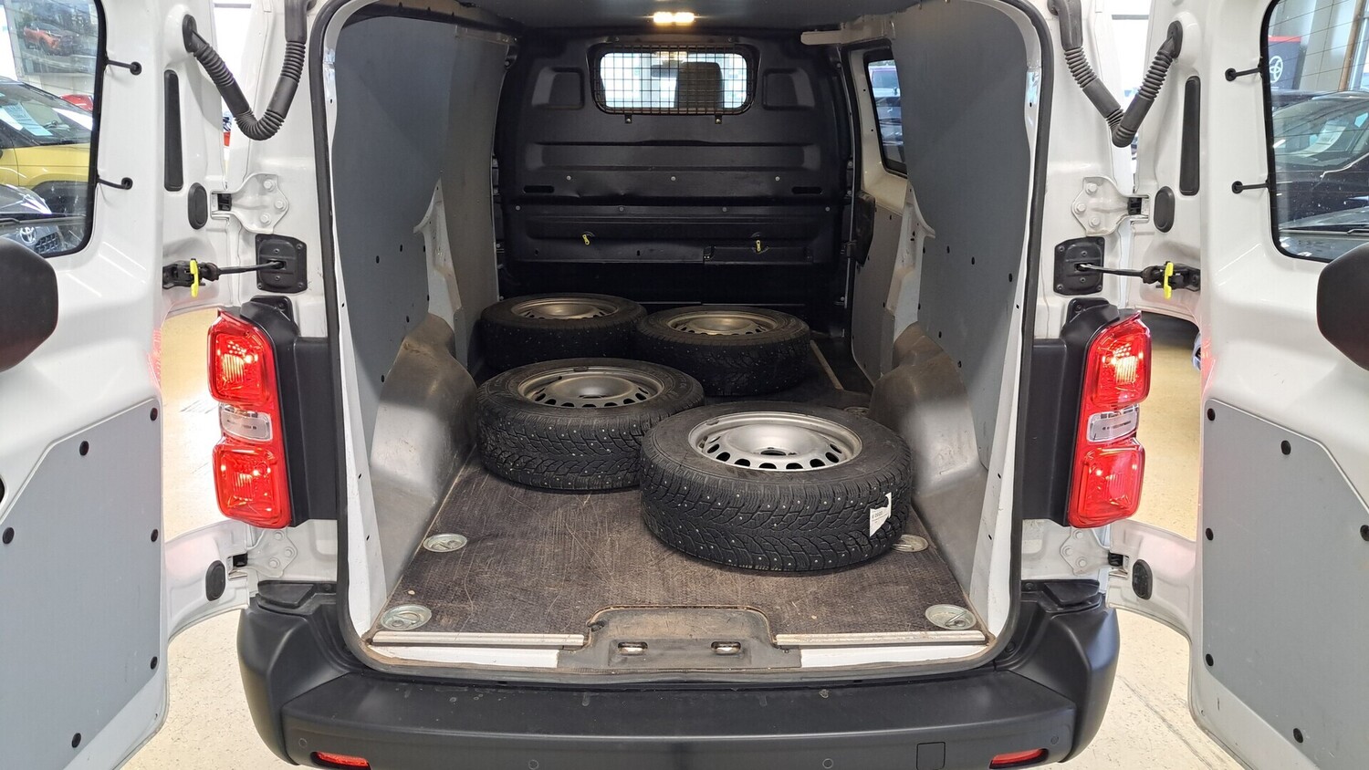 Toyota Proace vaihtoauto