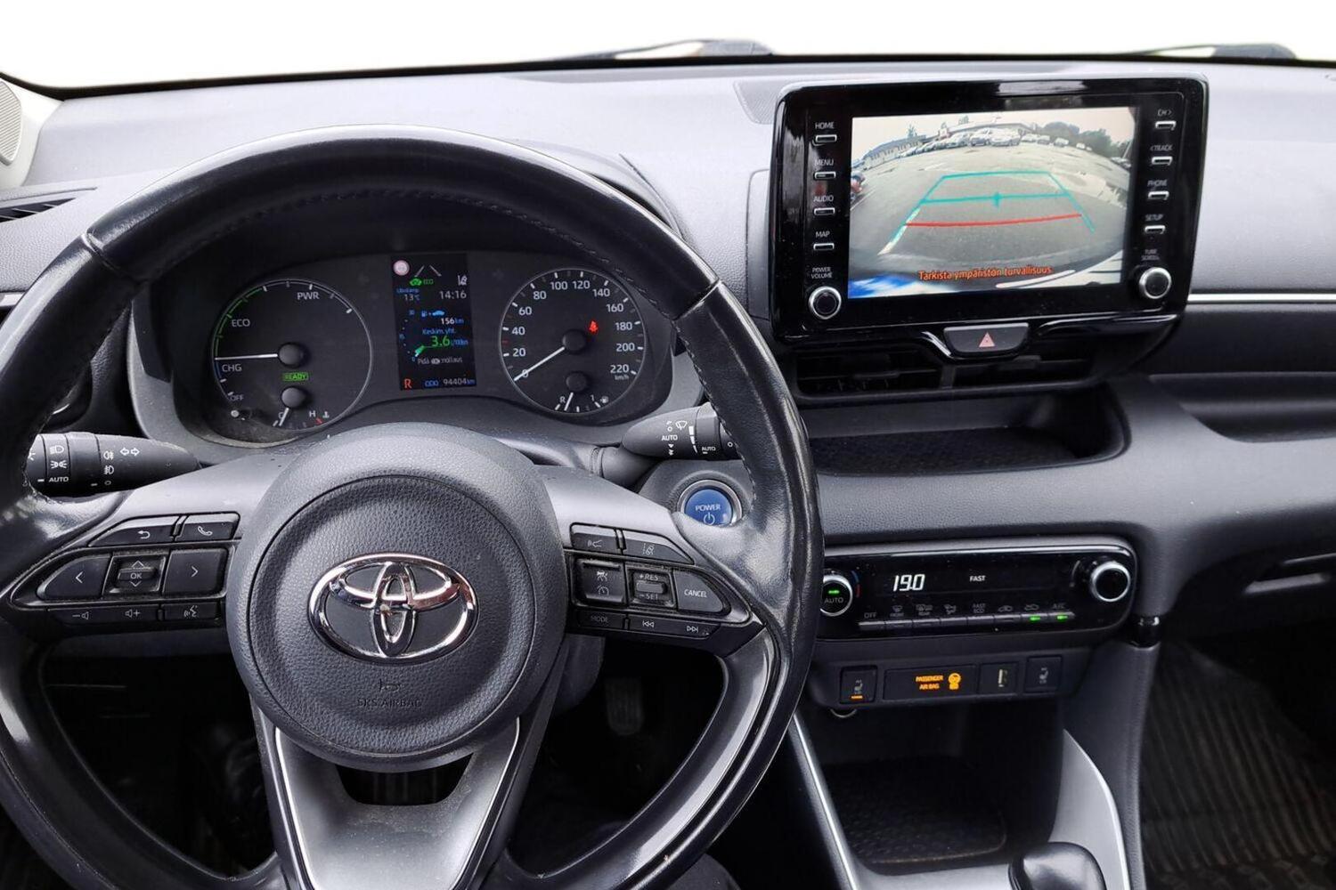 Toyota Yaris vaihtoauto