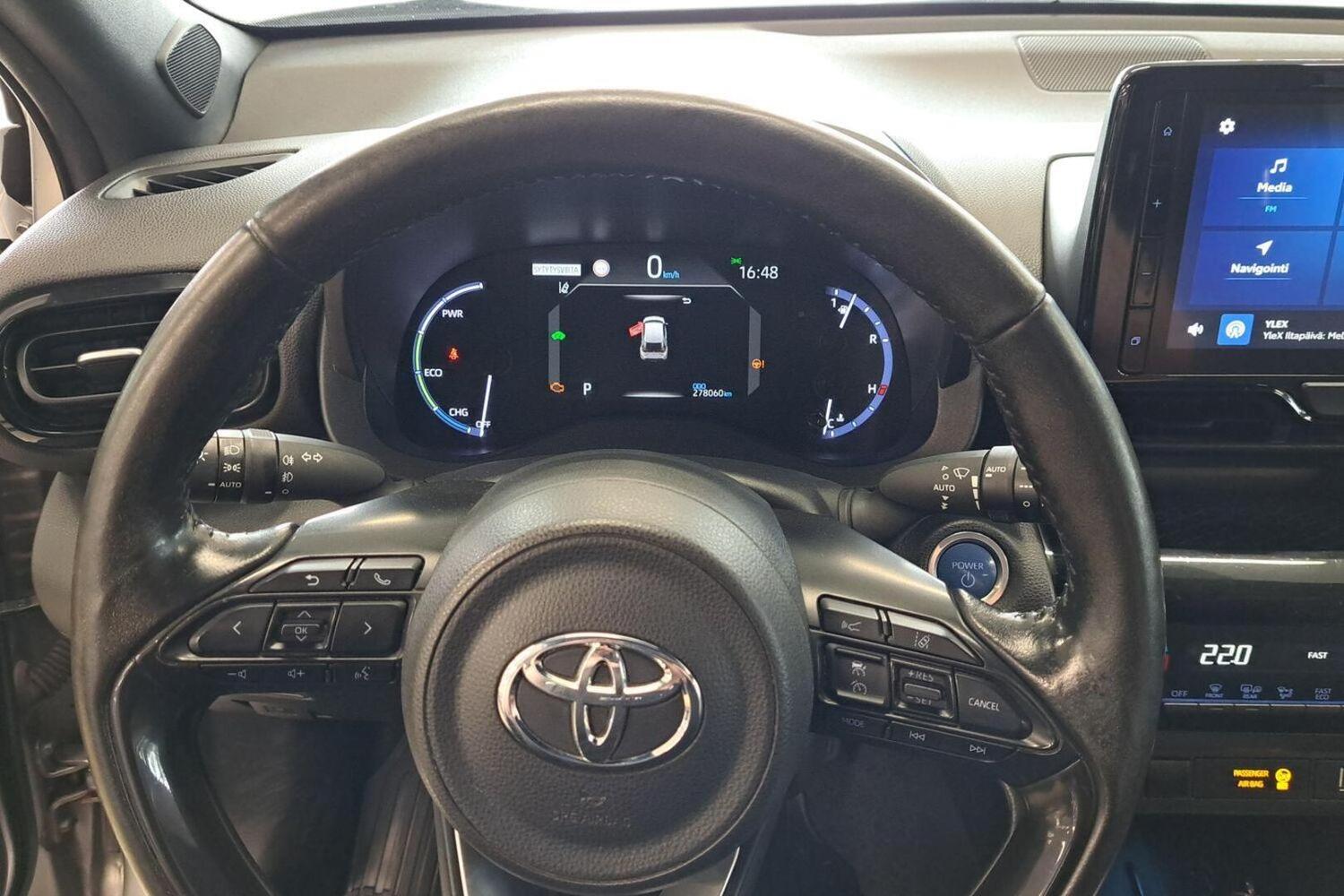 Toyota Yaris Cross vaihtoauto