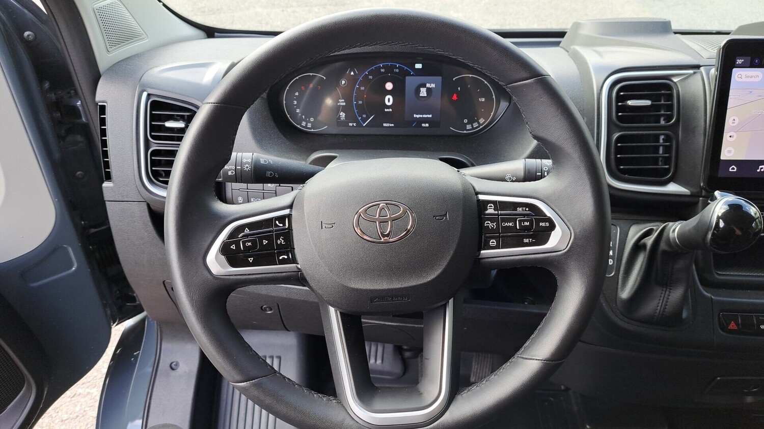 Toyota Proace MAX vaihtoauto