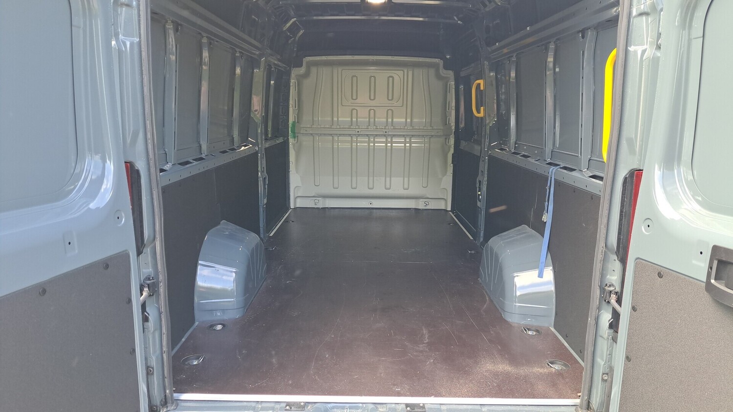 Toyota Proace MAX vaihtoauto