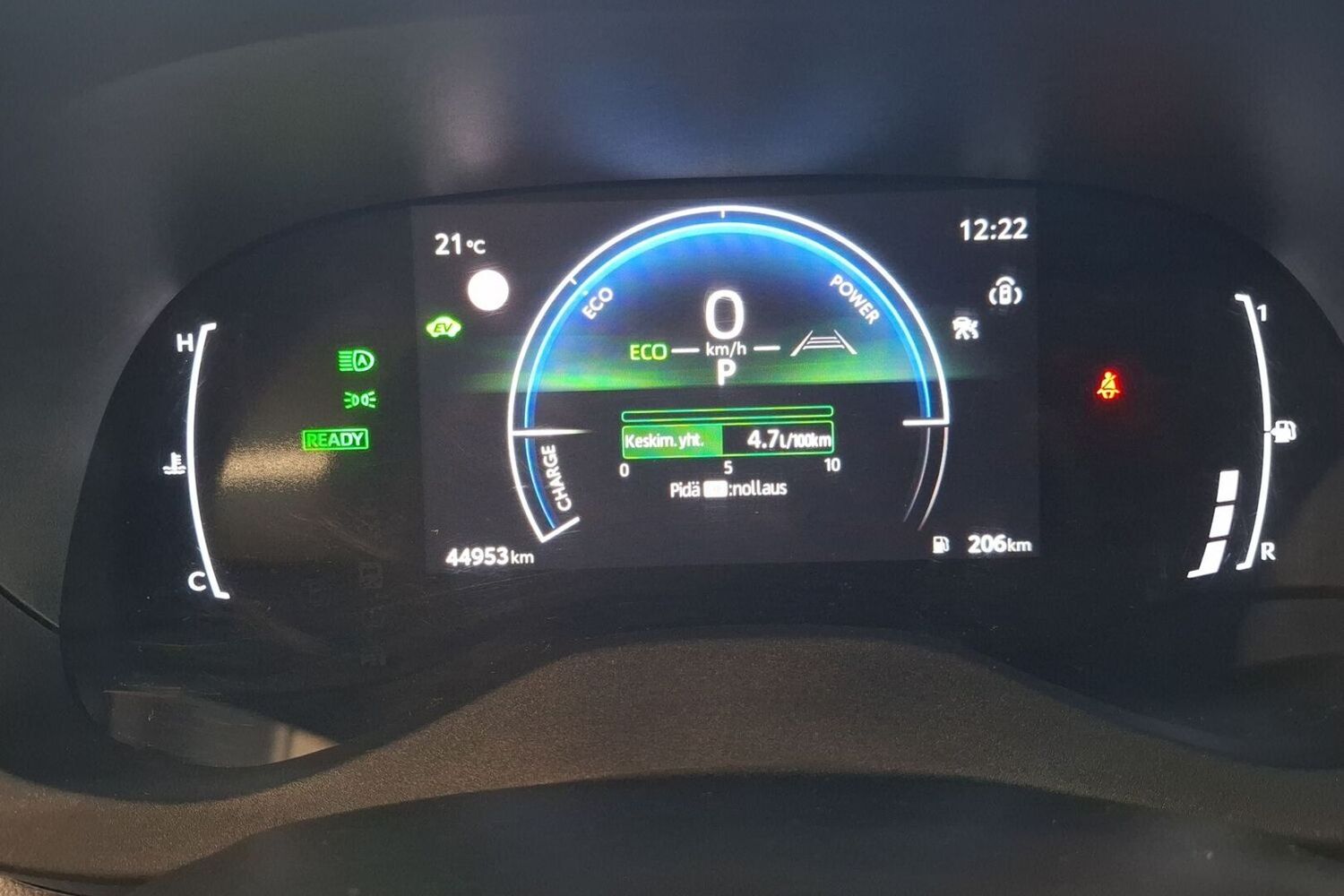 Toyota Yaris Cross vaihtoauto