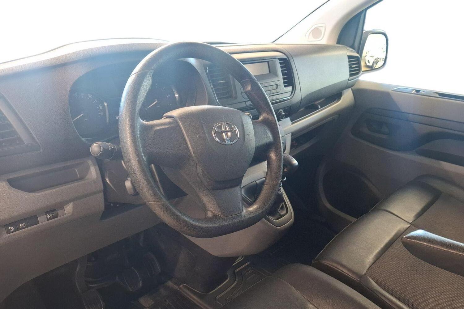 Toyota Proace vaihtoauto