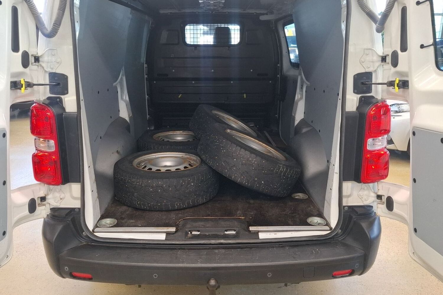 Toyota Proace vaihtoauto