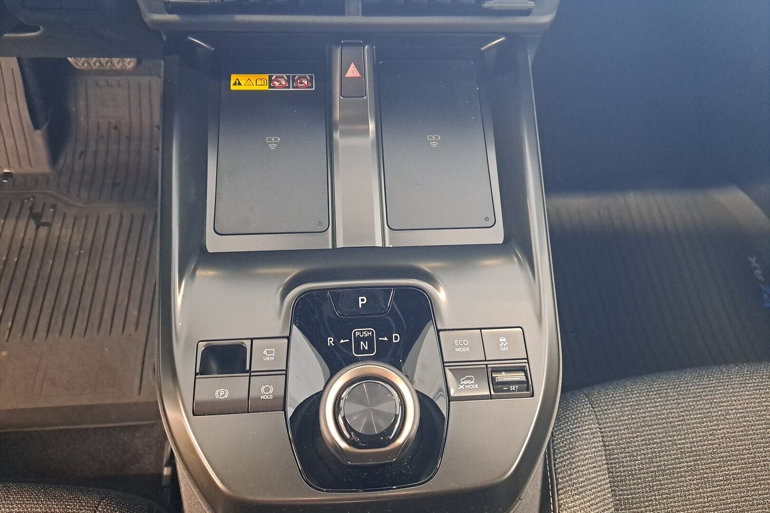 Toyota bZ4X vaihtoauto