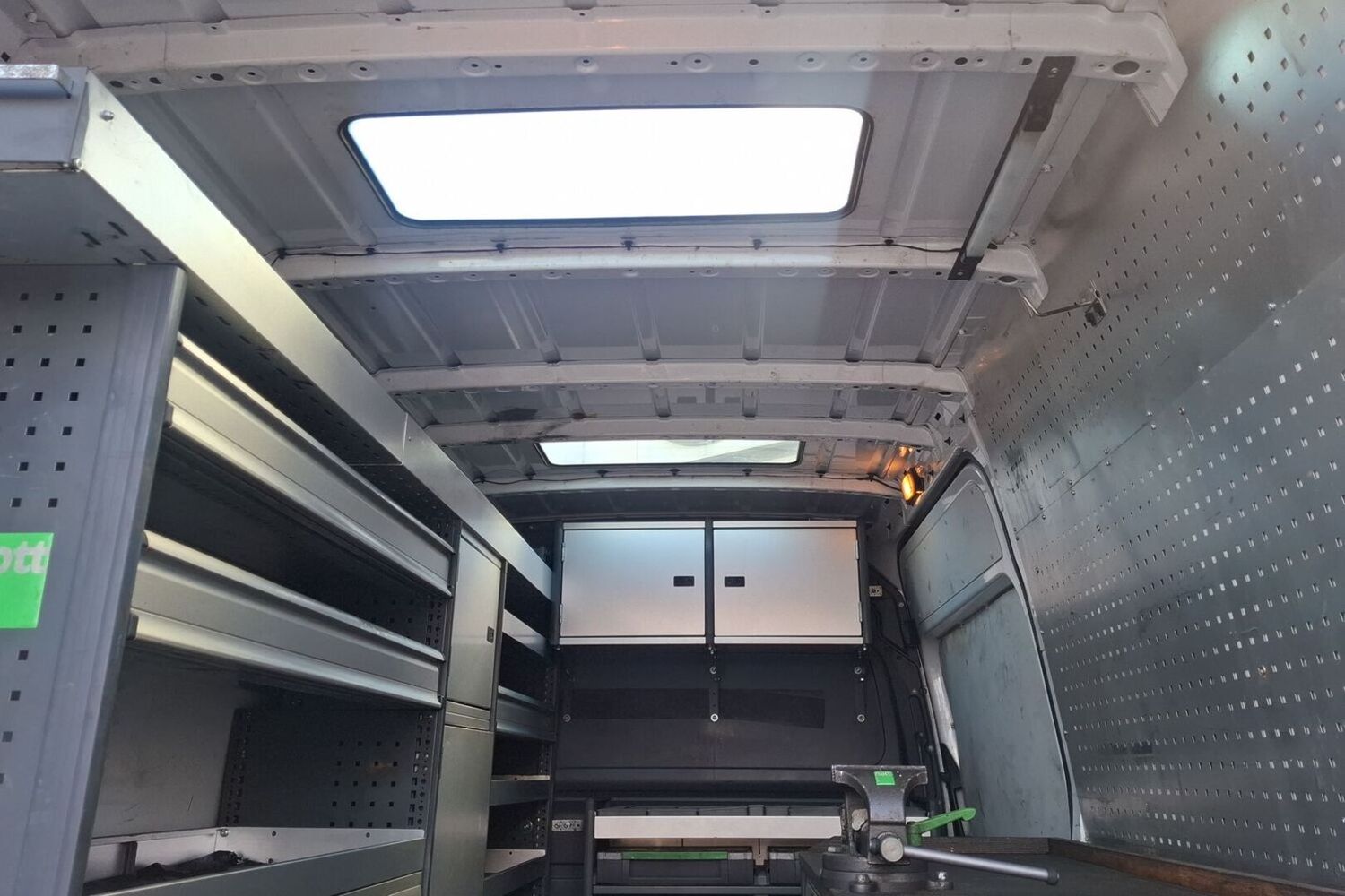 Mercedes-Benz Sprinter vaihtoauto