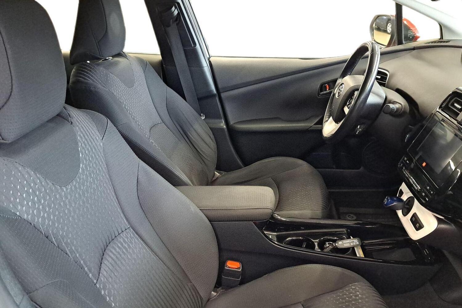 Toyota Prius vaihtoauto