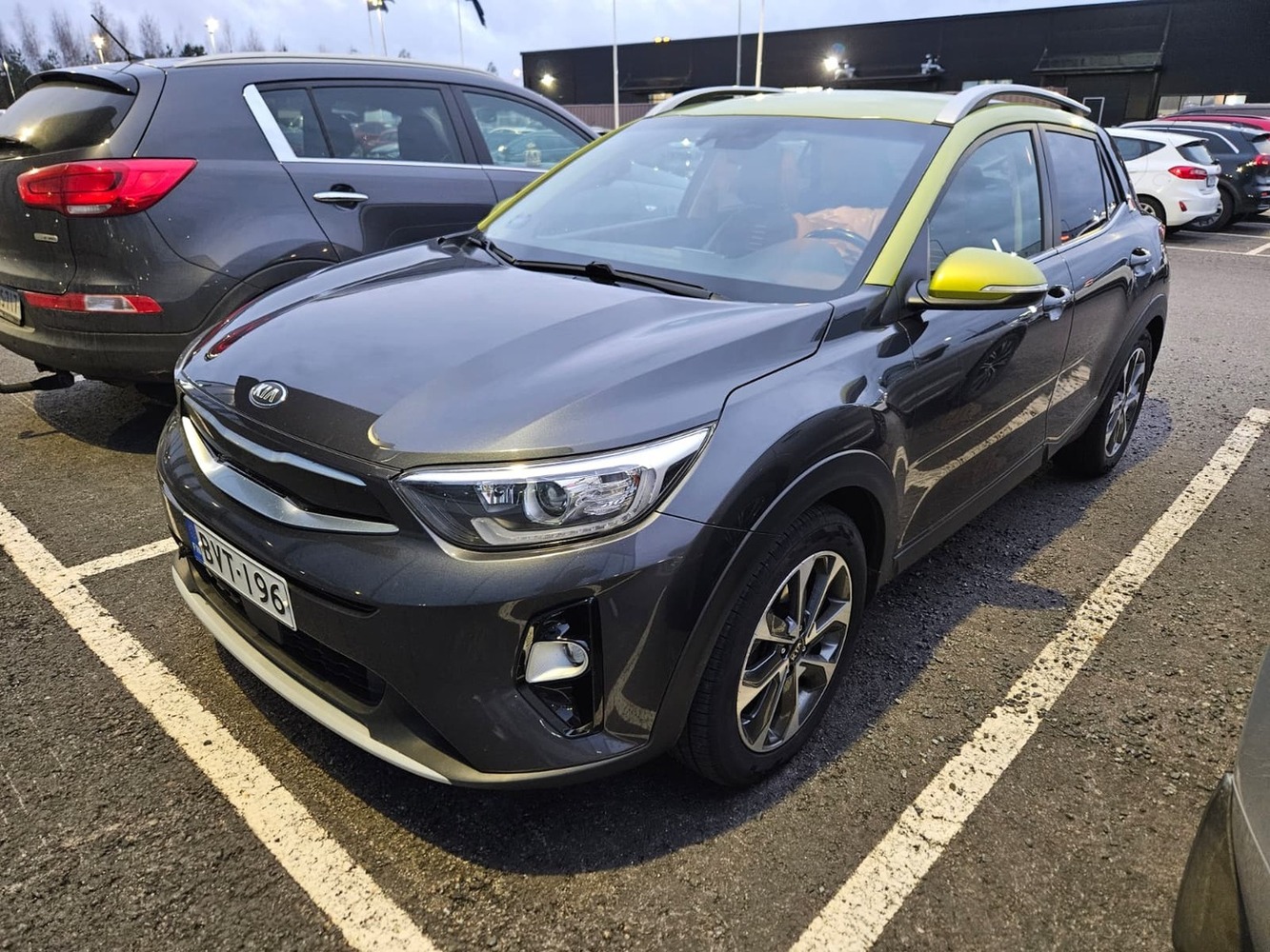 Kia Stonic vaihtoauto