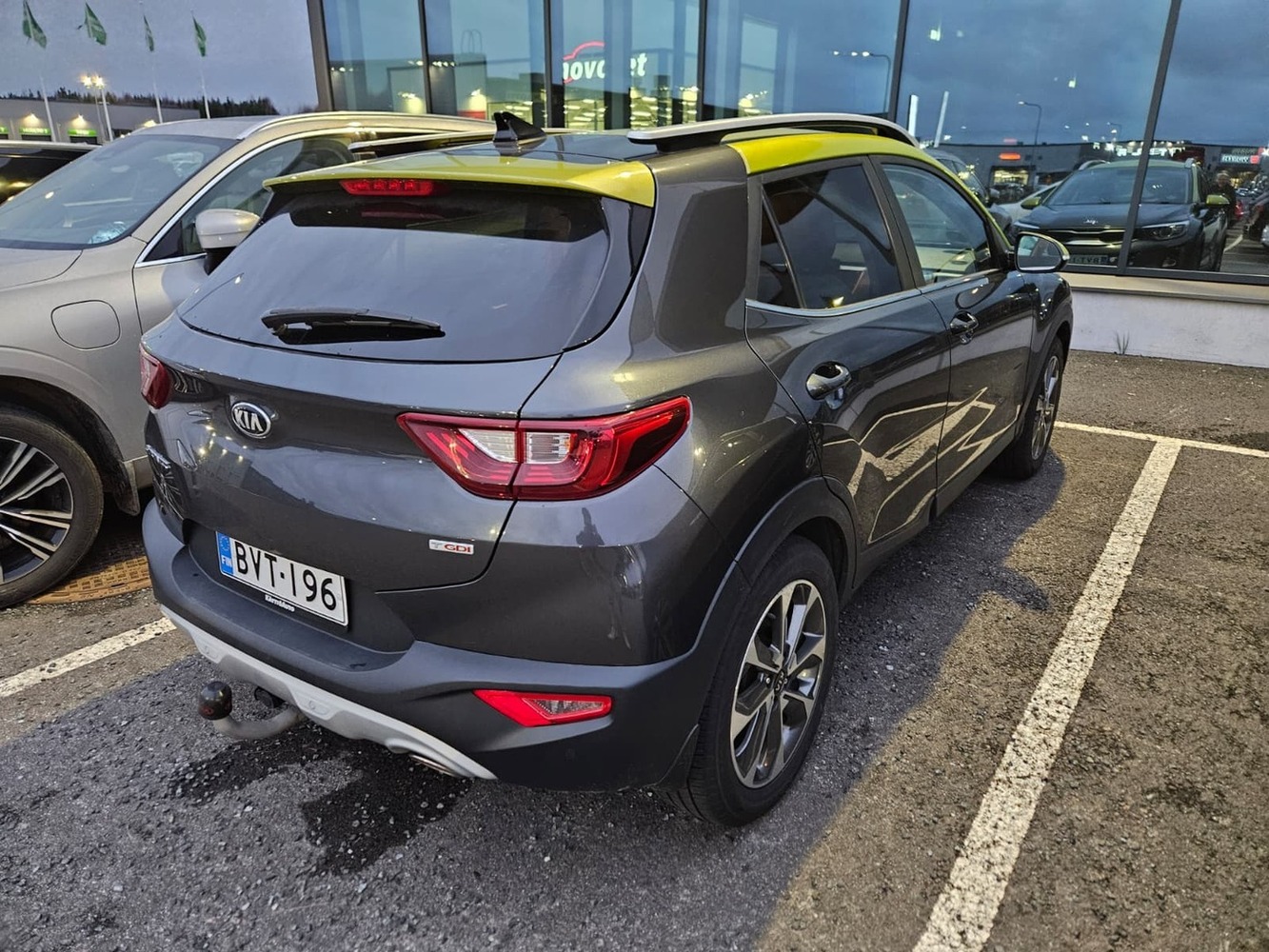 Kia Stonic vaihtoauto