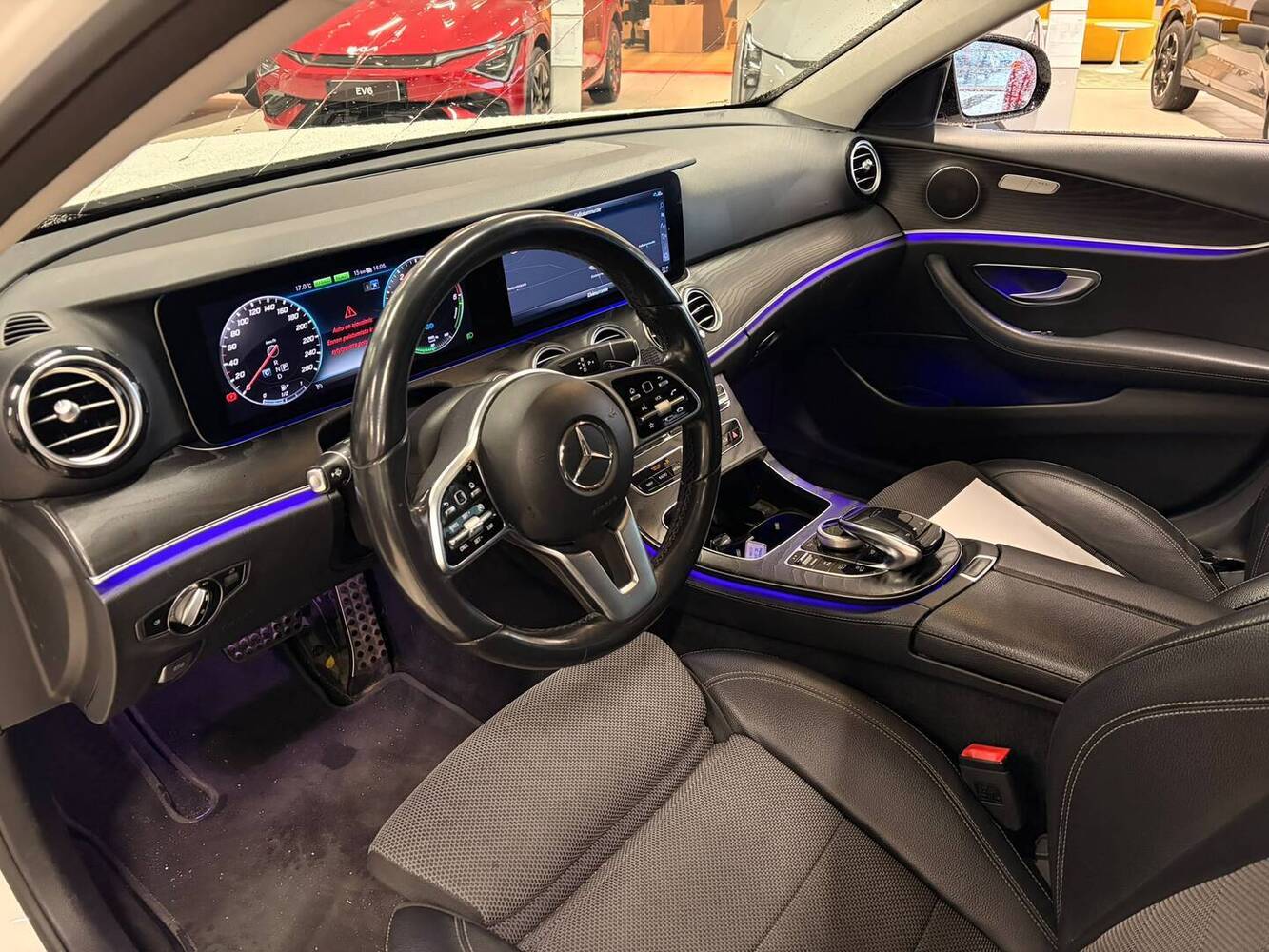 Mercedes-Benz E vaihtoauto