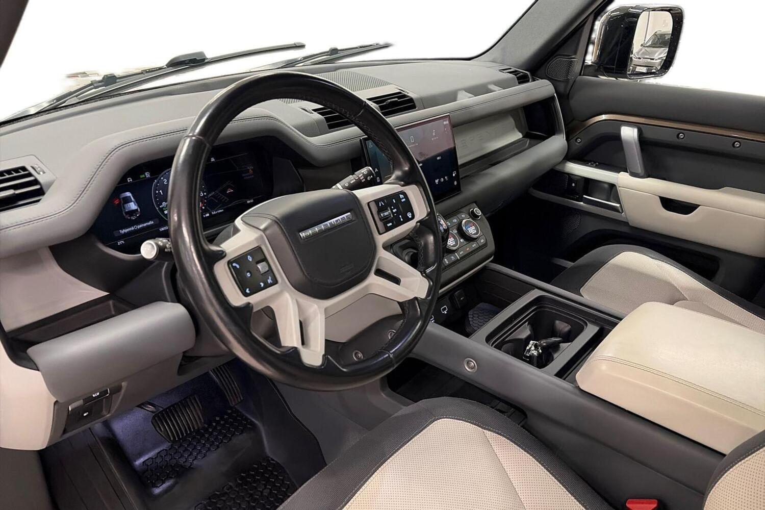 Land Rover Defender vaihtoauto