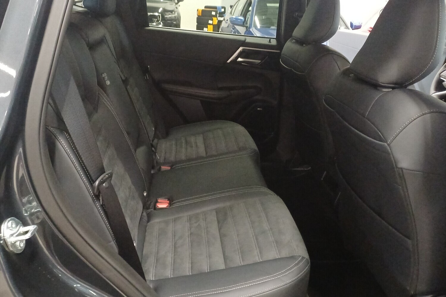 Mitsubishi Outlander vaihtoauto