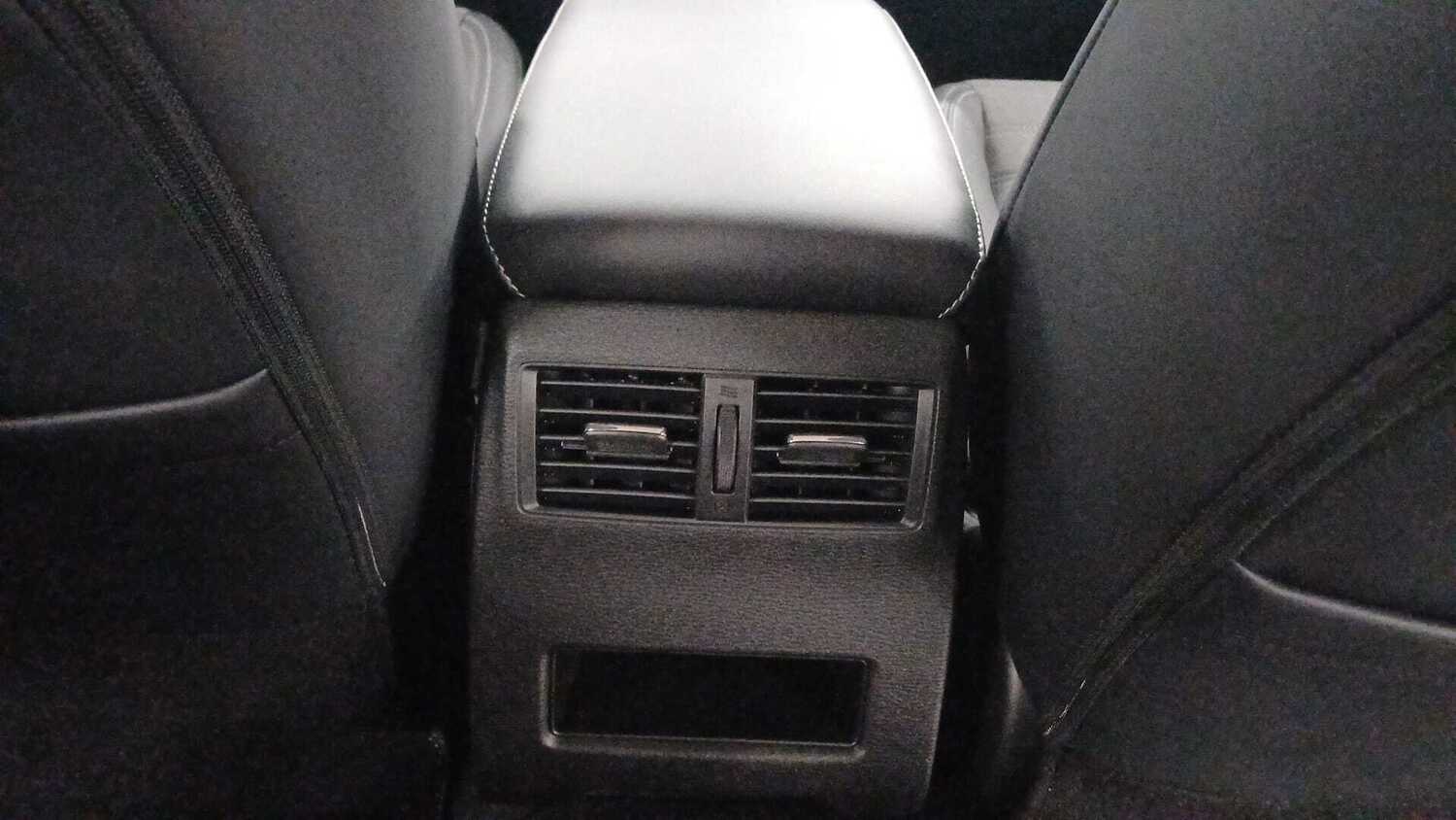 Mitsubishi Outlander vaihtoauto