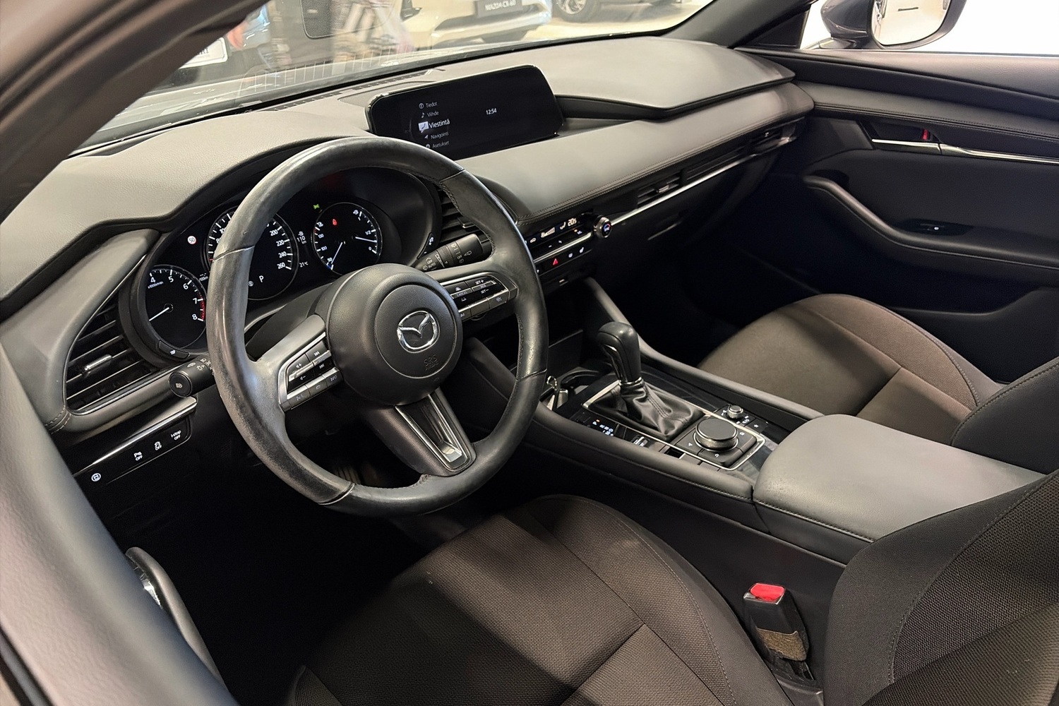 Mazda 3 vaihtoauto