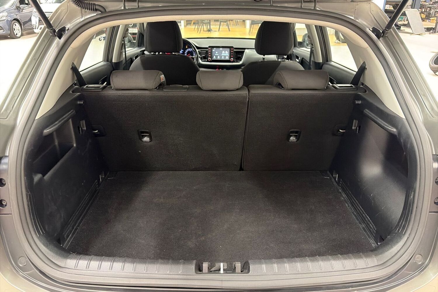 Kia Stonic vaihtoauto