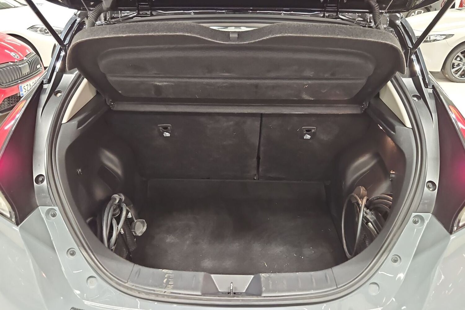 Nissan Leaf vaihtoauto