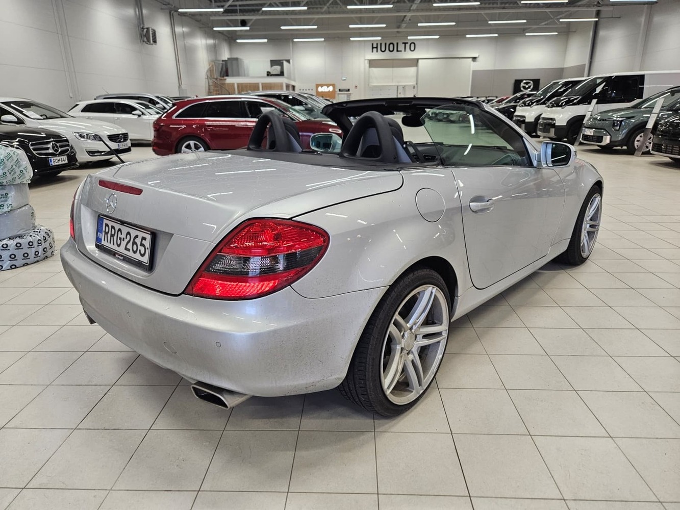 Mercedes-Benz SLK vaihtoauto
