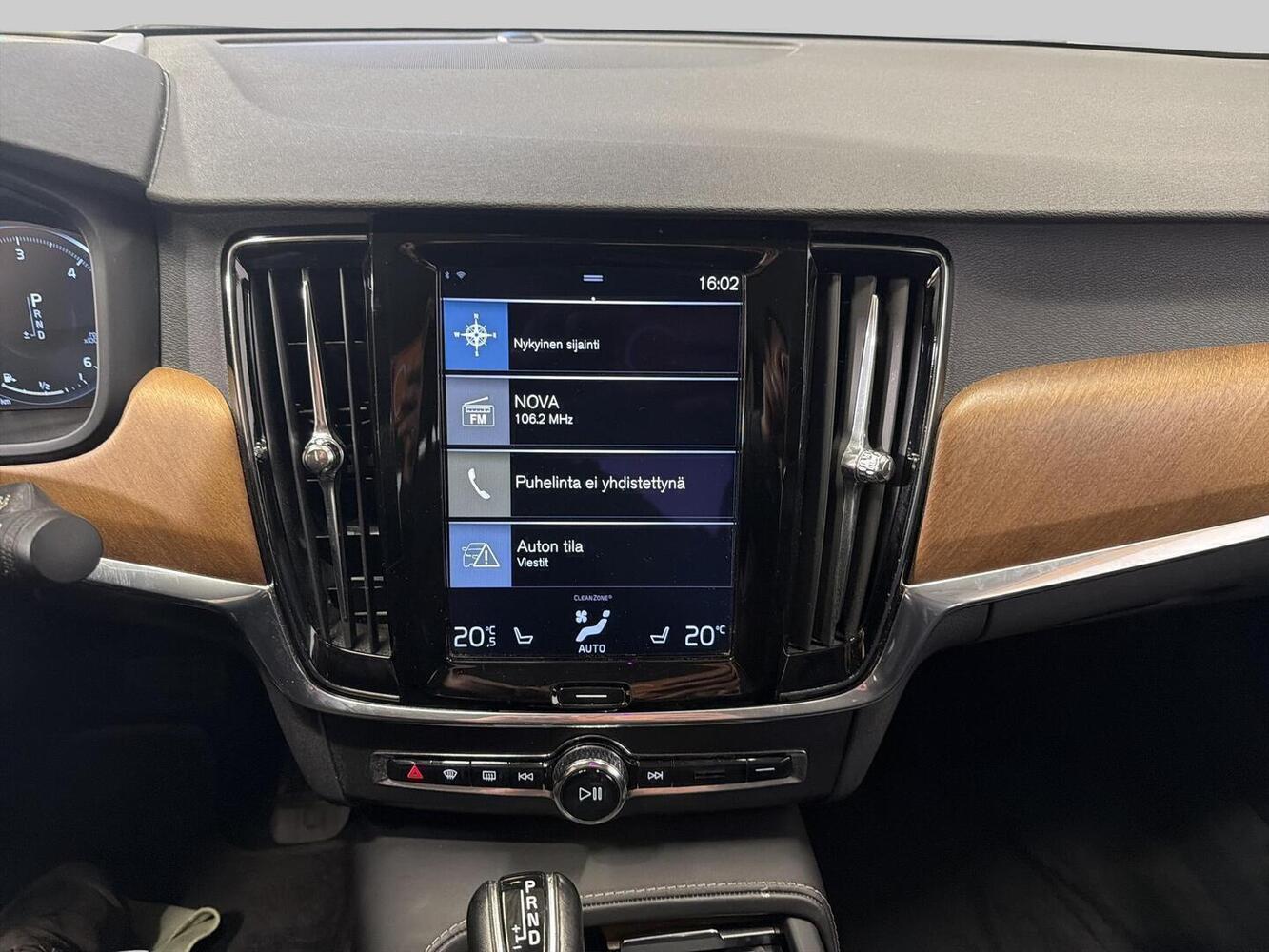 Volvo S90 vaihtoauto