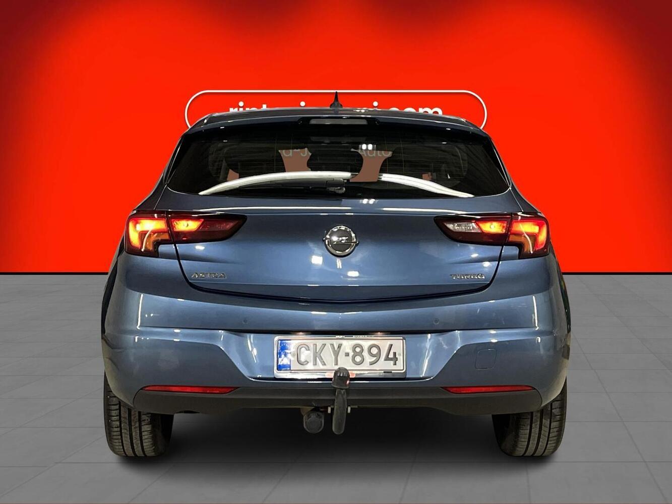 Opel Astra vaihtoauto