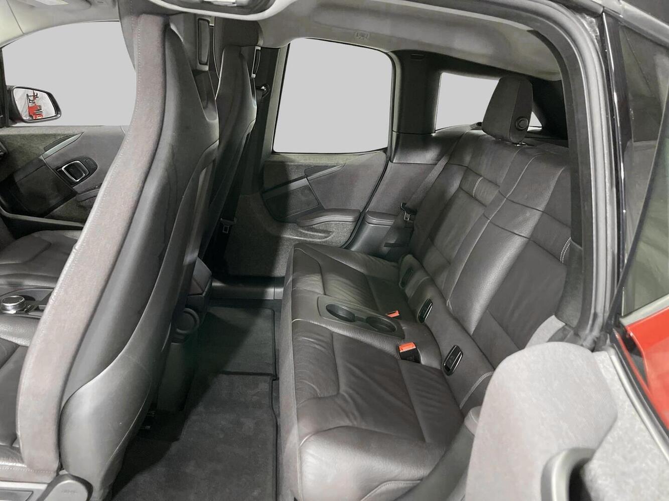 BMW i3s vaihtoauto
