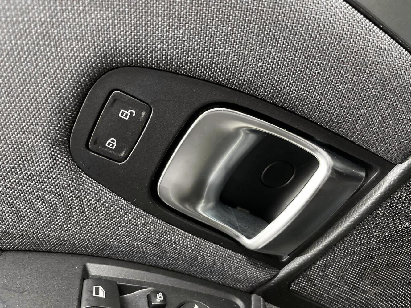 BMW i3s vaihtoauto