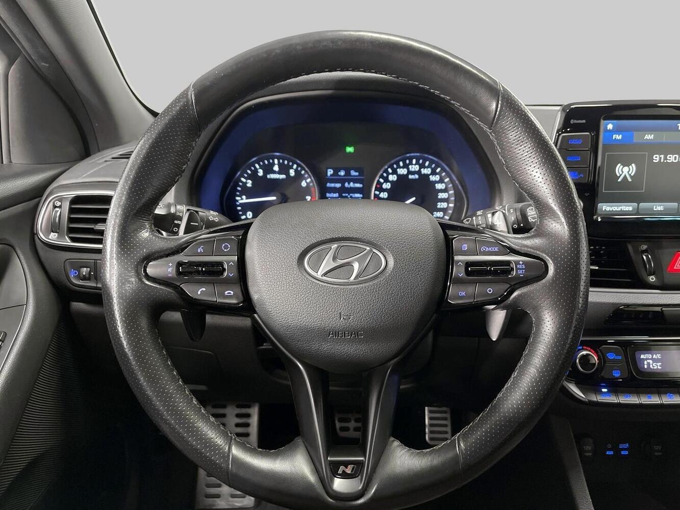 Hyundai i30 Hatchback vaihtoauto