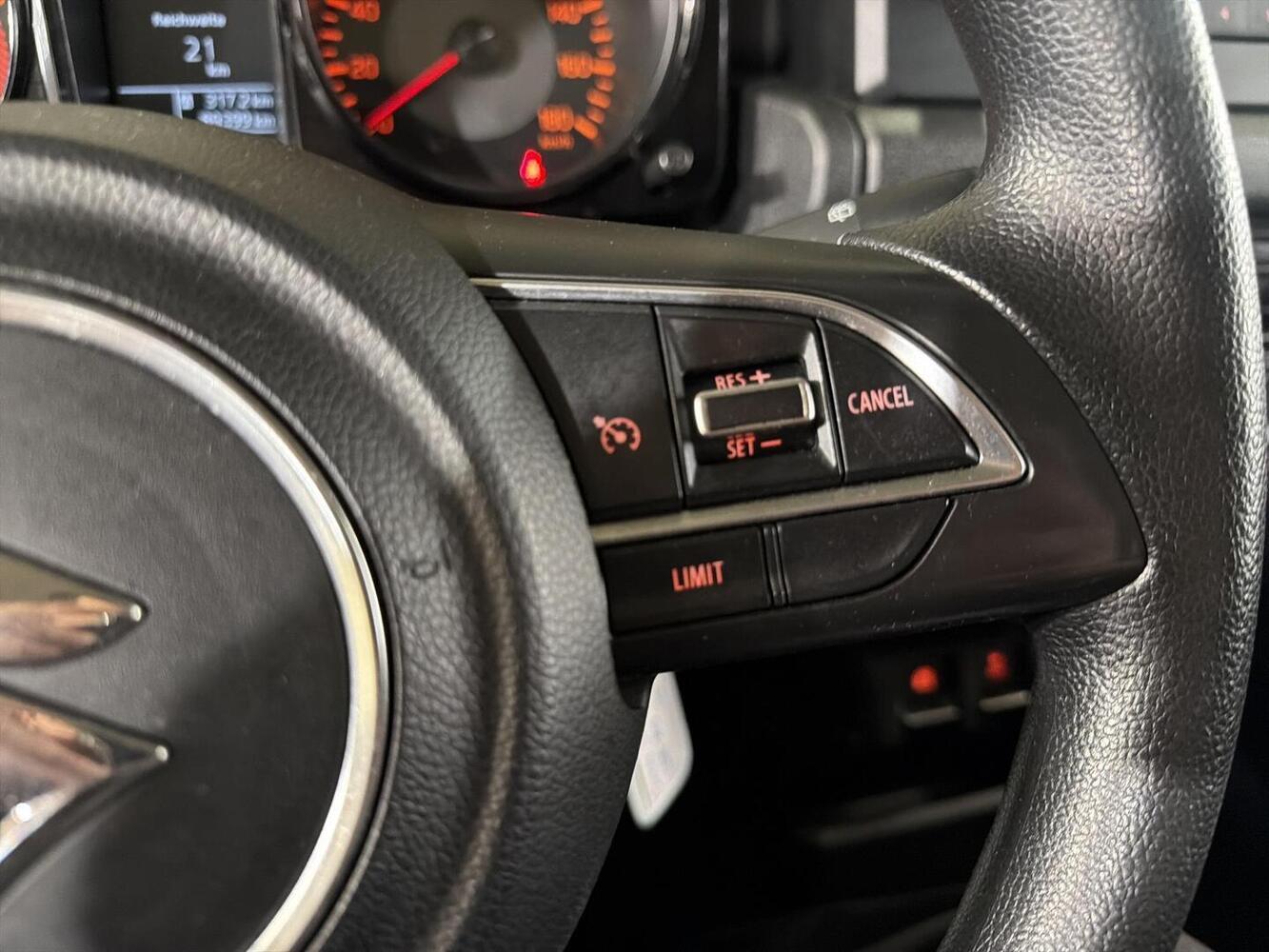 Suzuki Jimny vaihtoauto