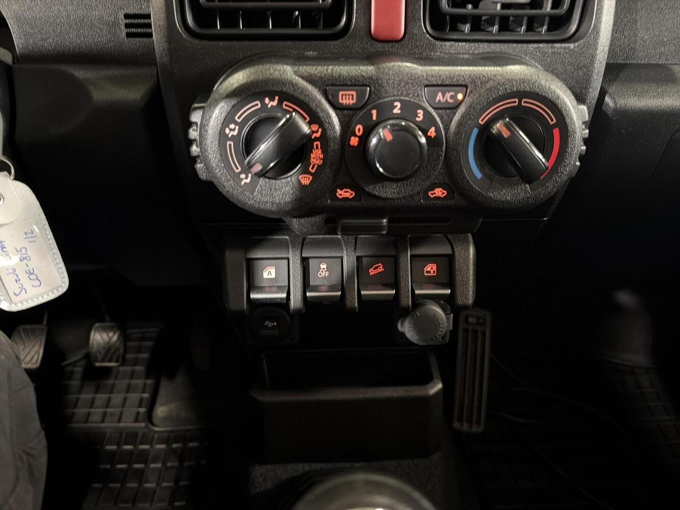 Suzuki Jimny vaihtoauto