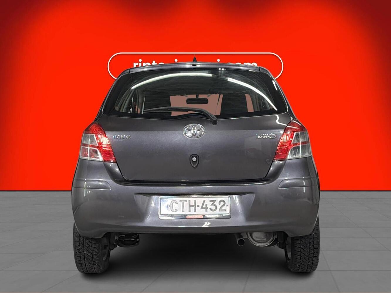 Toyota Yaris vaihtoauto