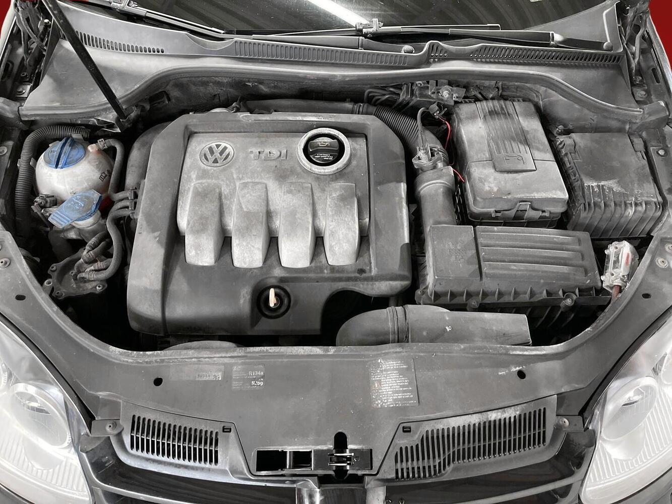 Volkswagen Golf vaihtoauto
