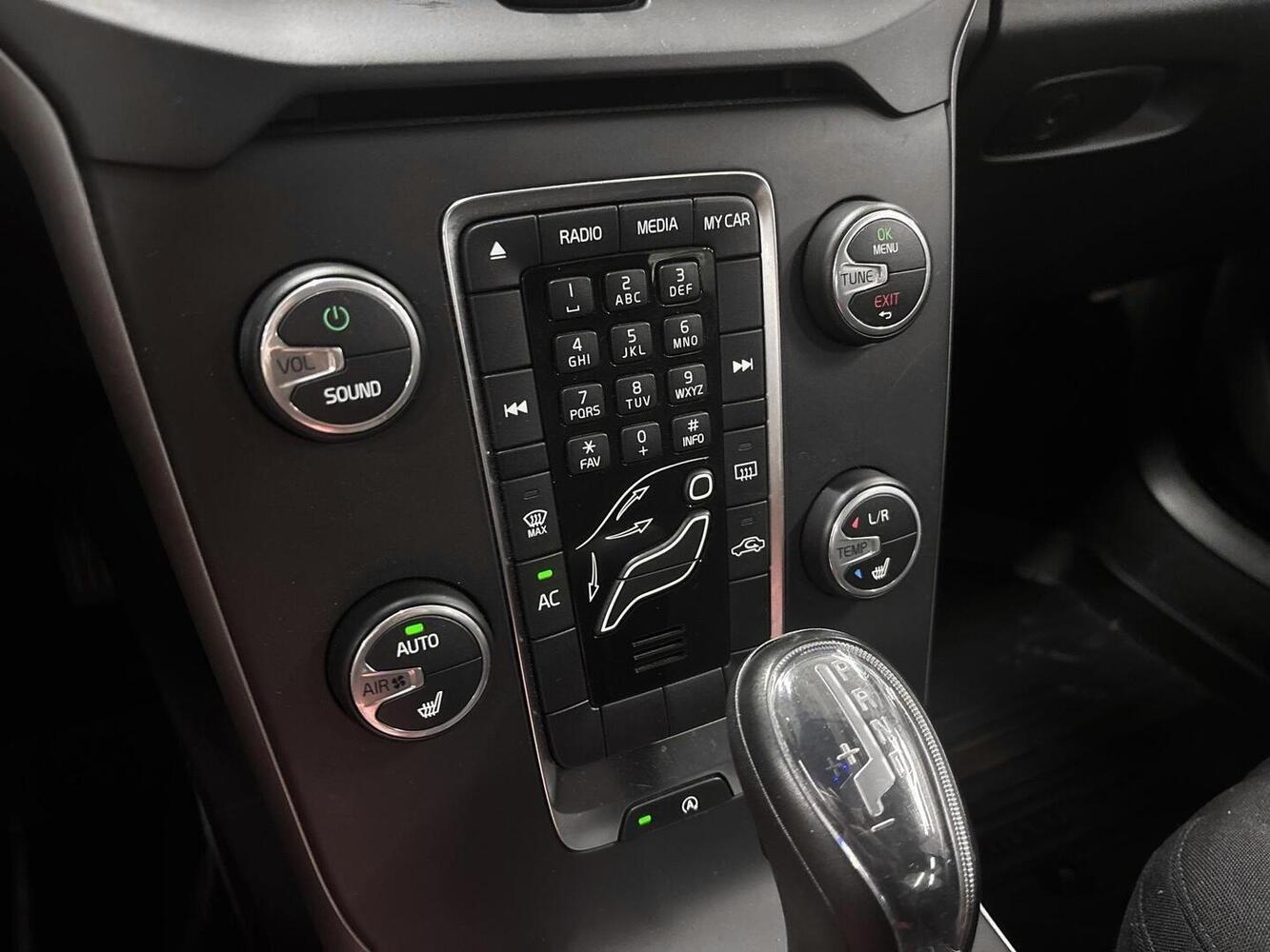 Volvo V40 vaihtoauto