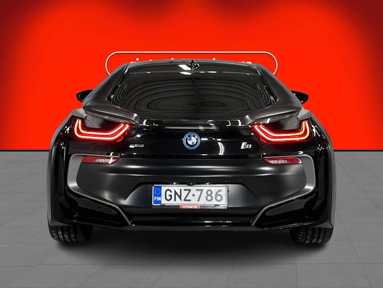 BMW i8 vaihtoauto
