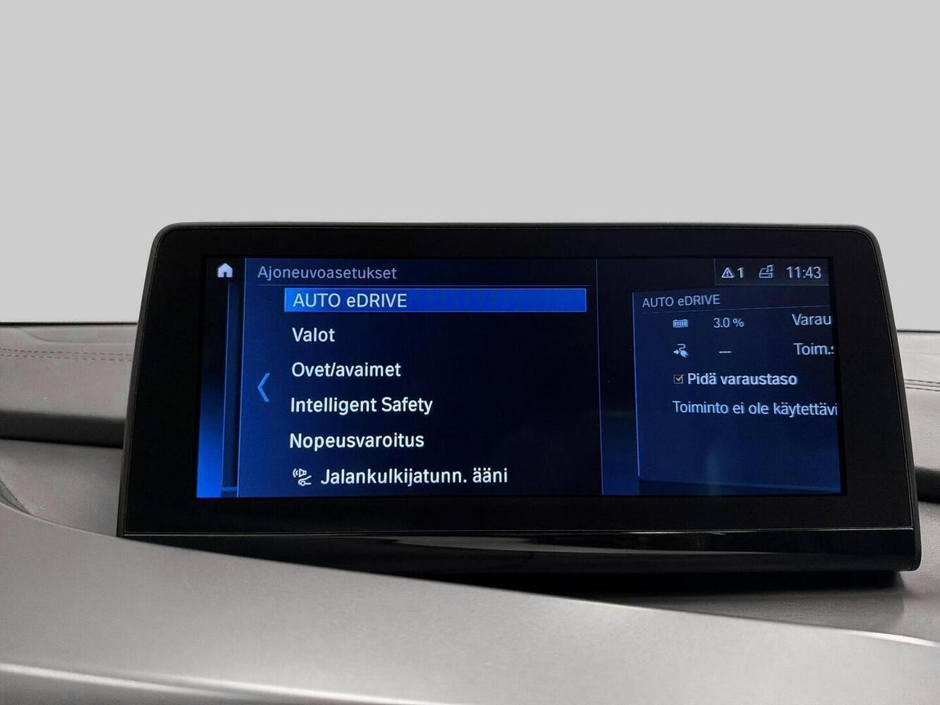 BMW i8 vaihtoauto