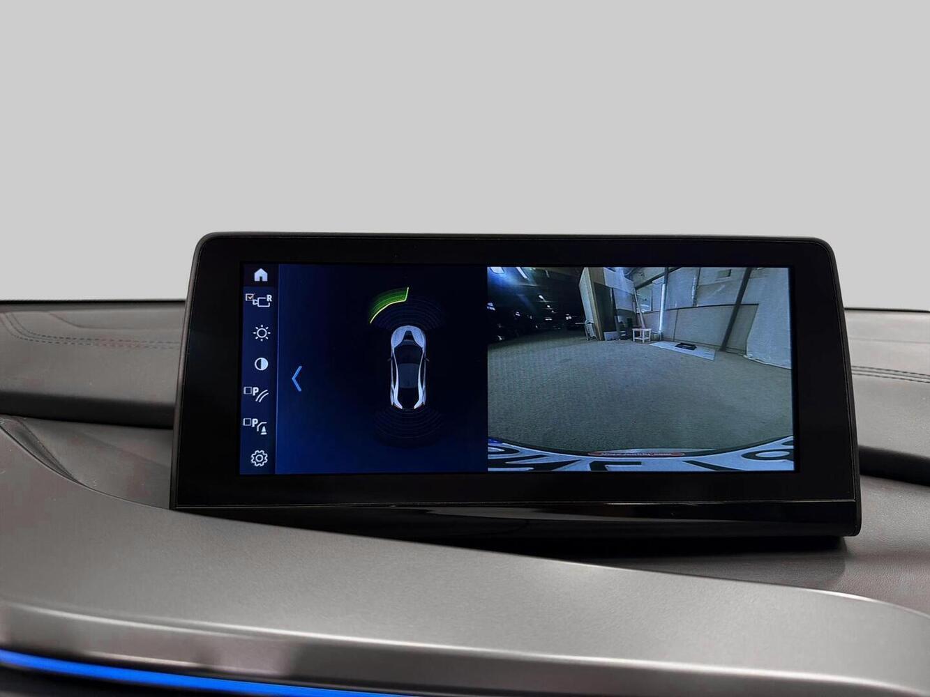 BMW i8 vaihtoauto