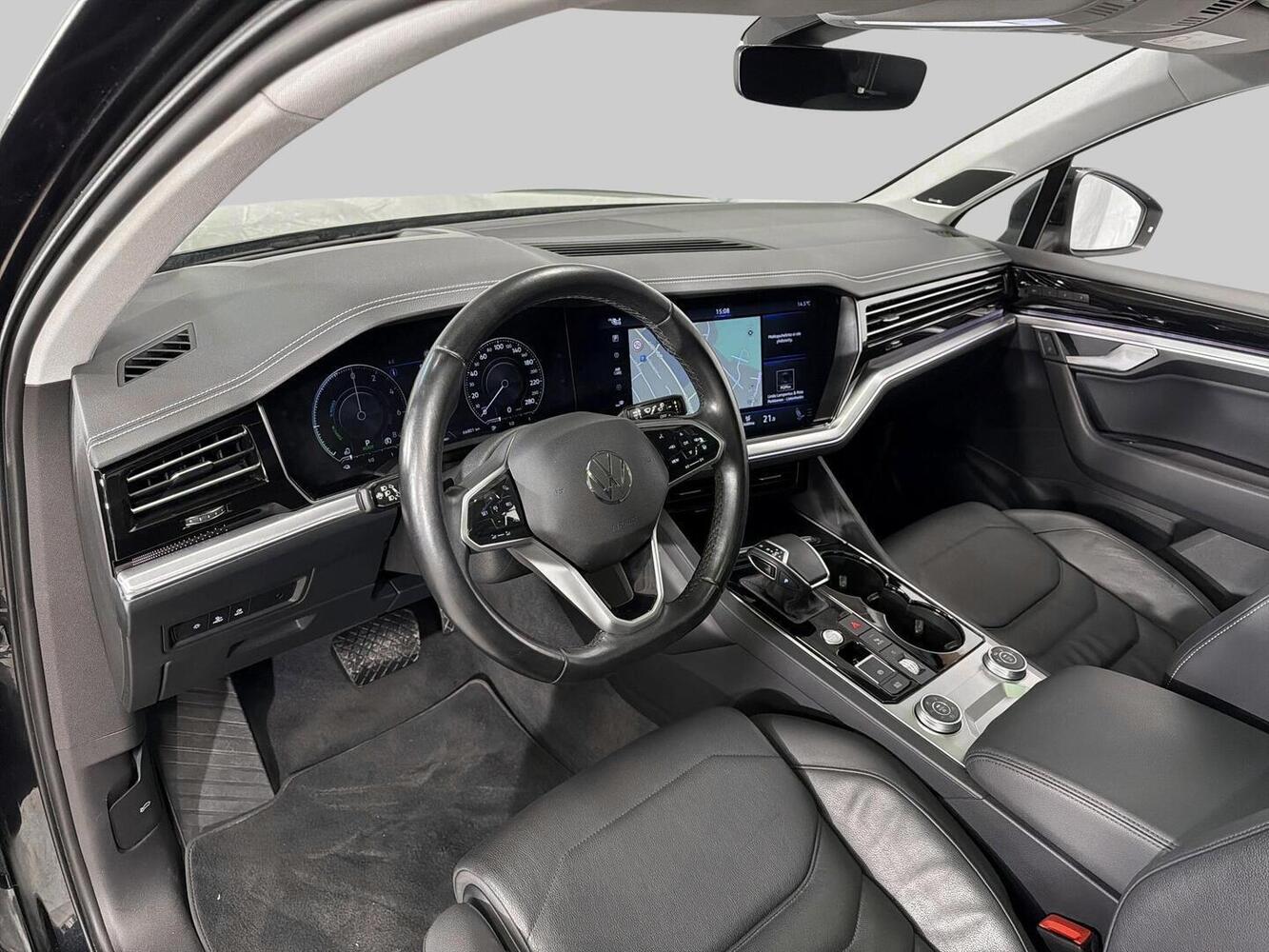 Volkswagen Touareg vaihtoauto