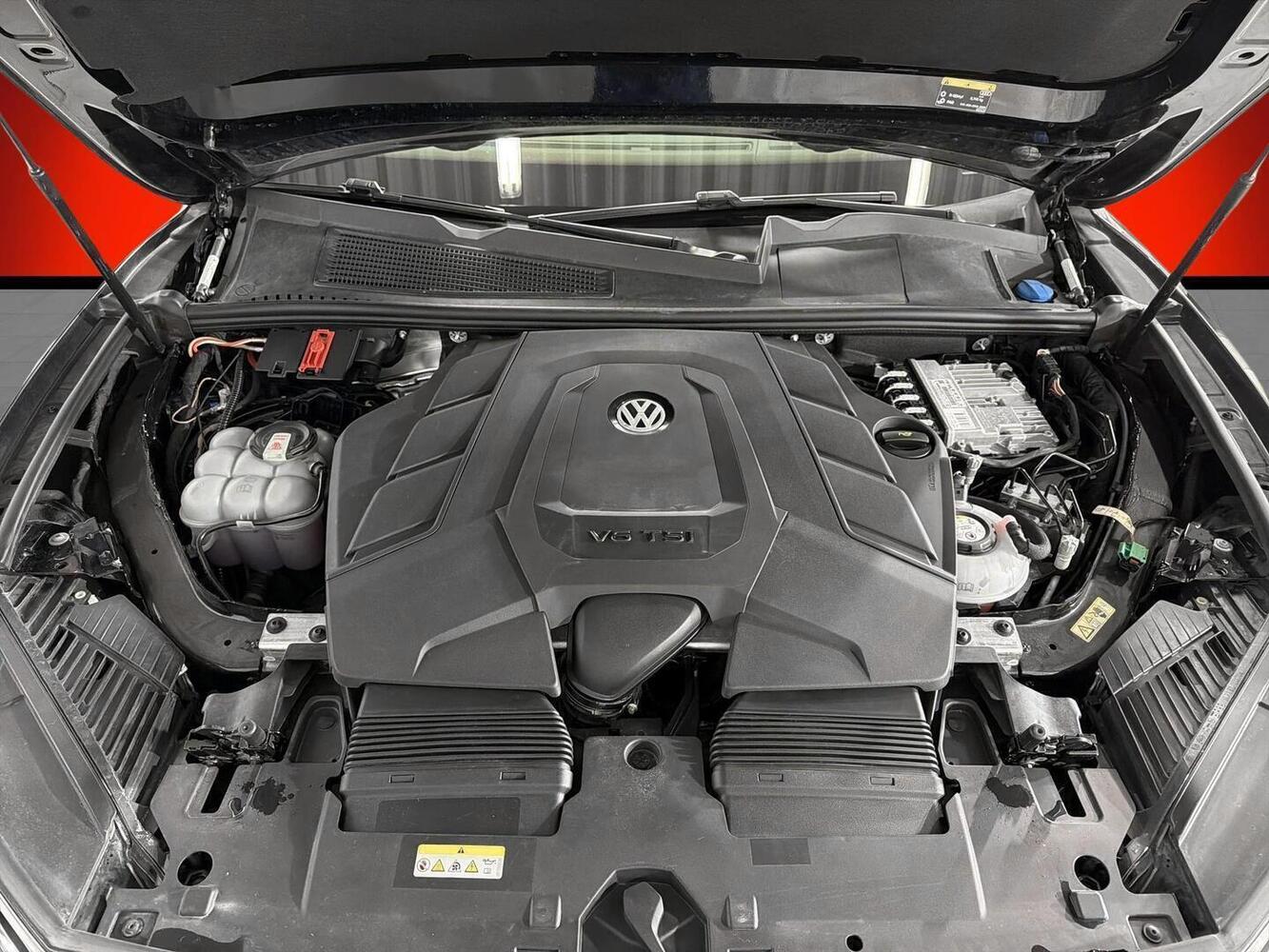 Volkswagen Touareg vaihtoauto