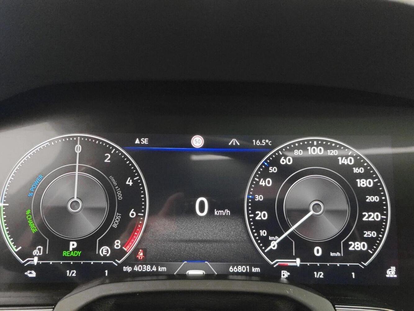 Volkswagen Touareg vaihtoauto