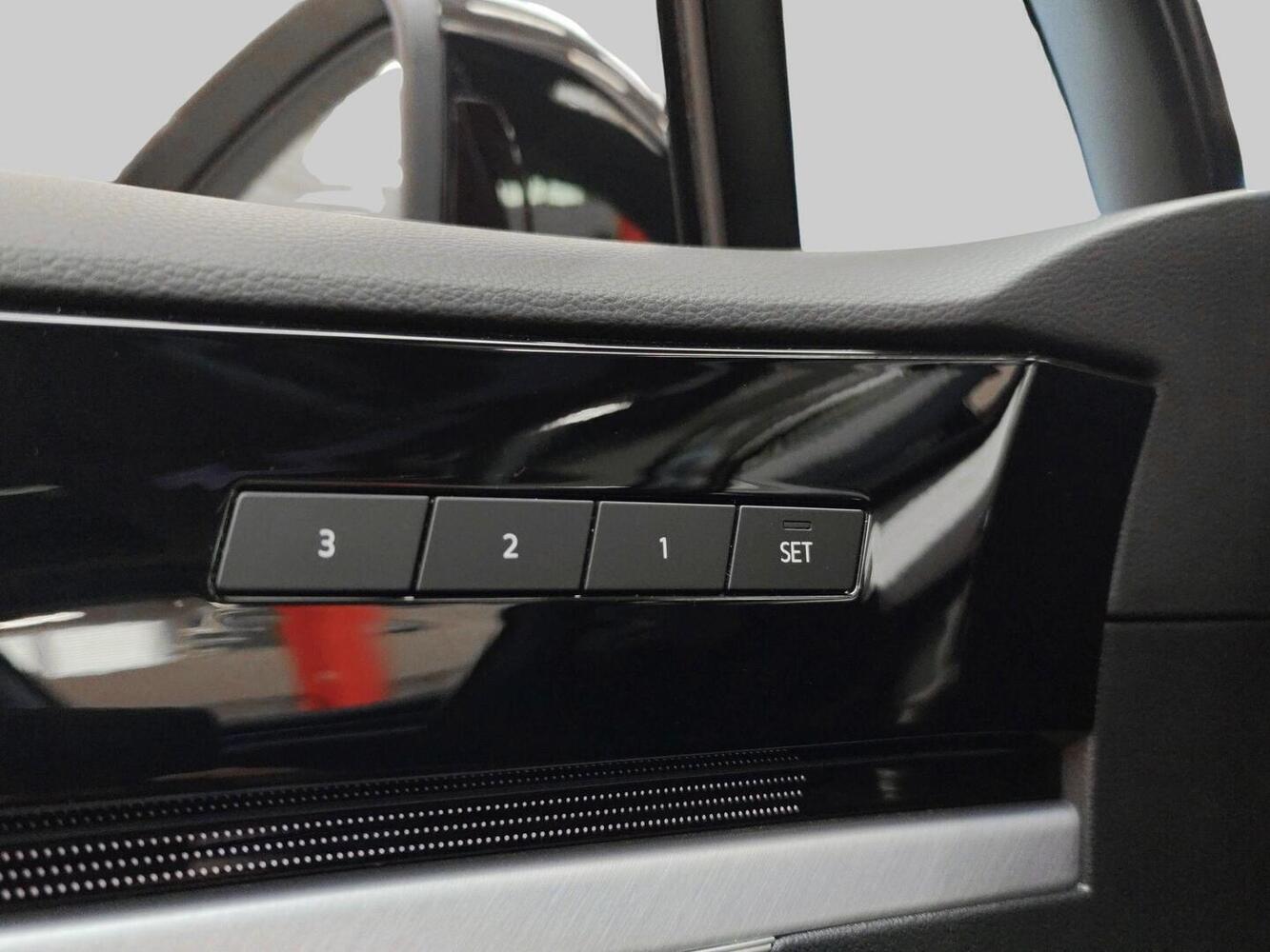 Volkswagen Touareg vaihtoauto