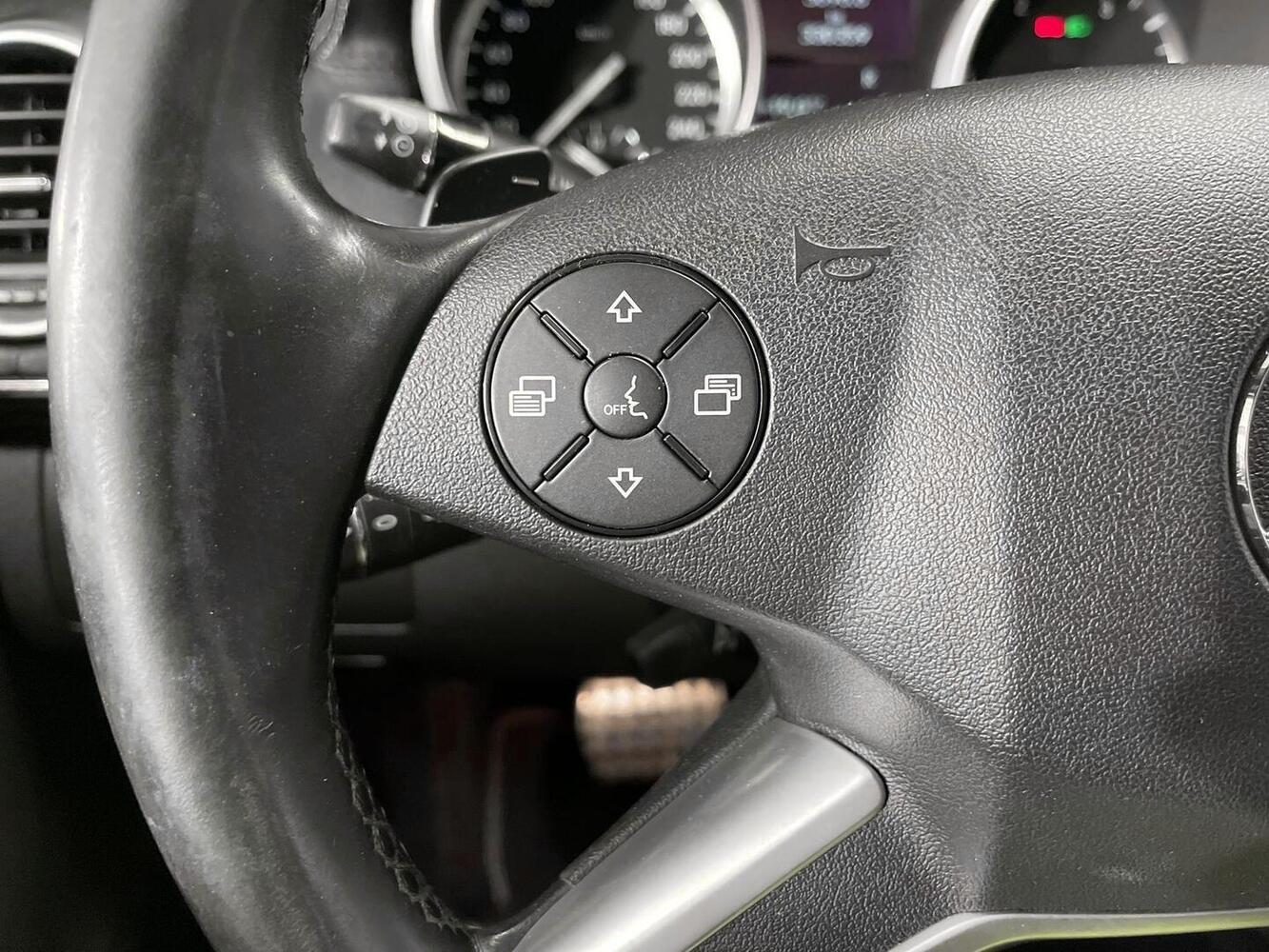 Mercedes-Benz GL vaihtoauto