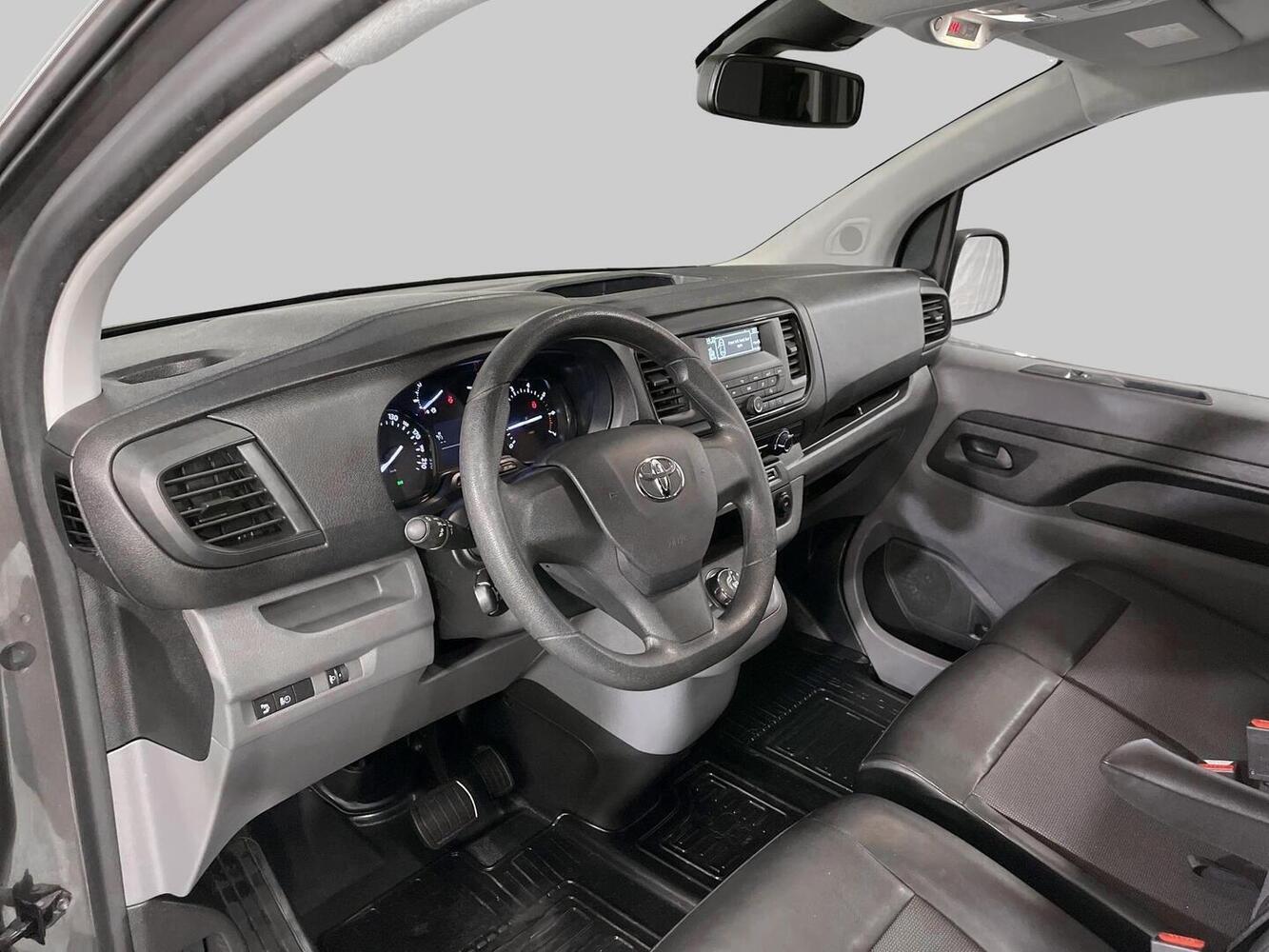 Toyota Proace vaihtoauto