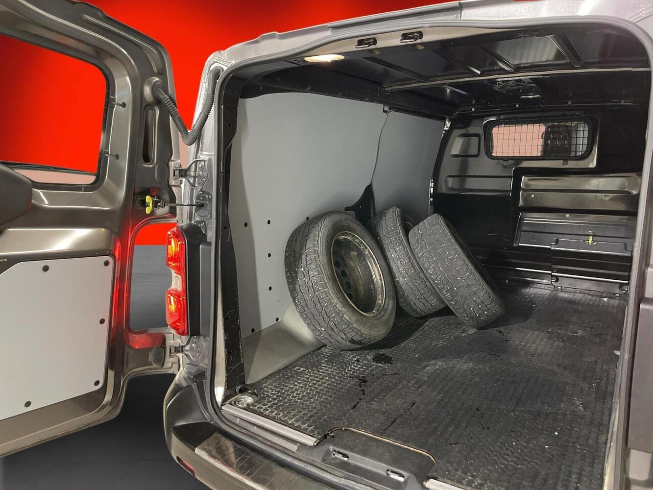 Toyota Proace vaihtoauto