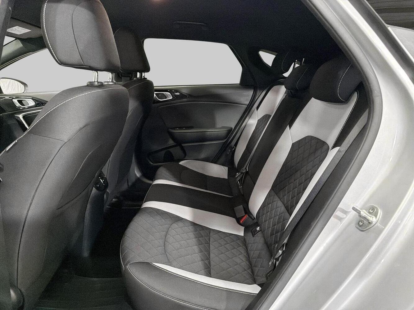 Kia Proceed vaihtoauto