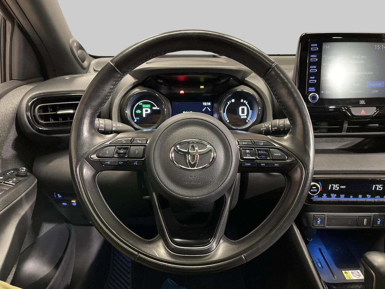 Toyota Yaris vaihtoauto