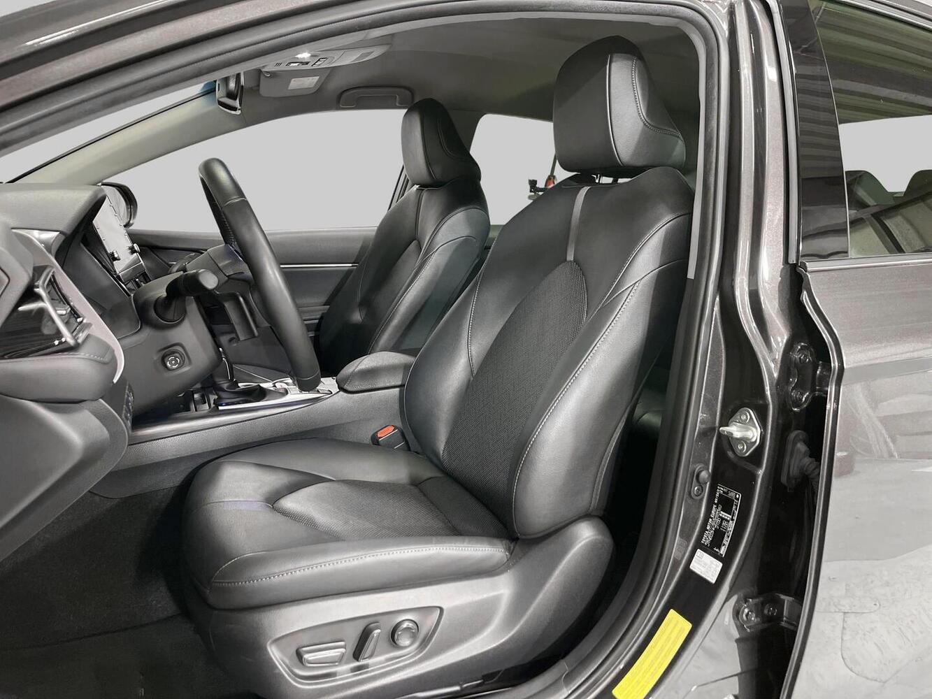 Toyota Camry vaihtoauto