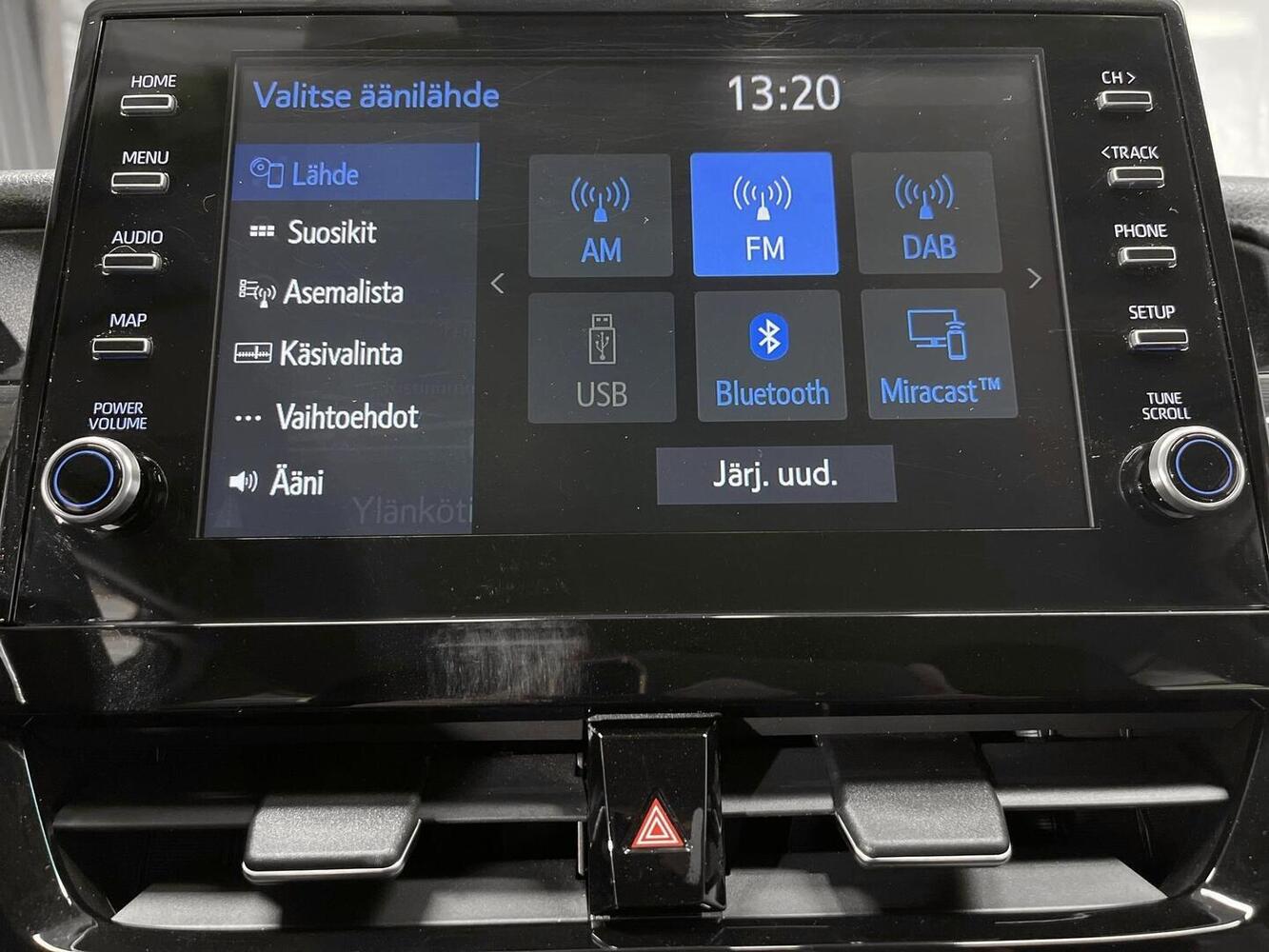 Toyota Camry vaihtoauto