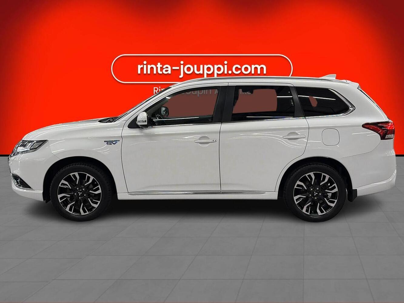 Mitsubishi Outlander PHEV vaihtoauto