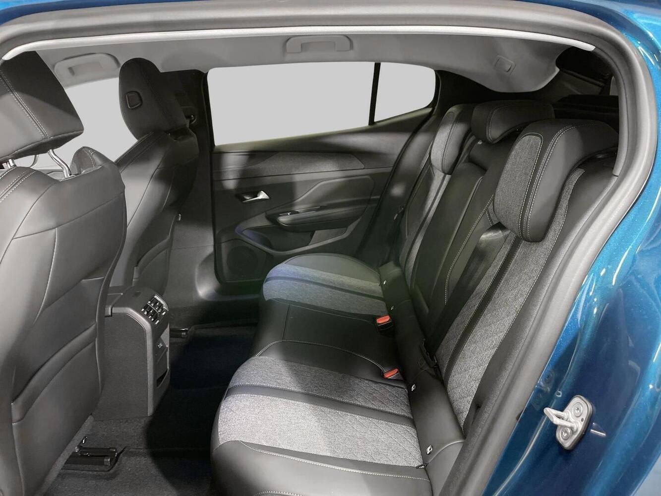 Peugeot 408 vaihtoauto
